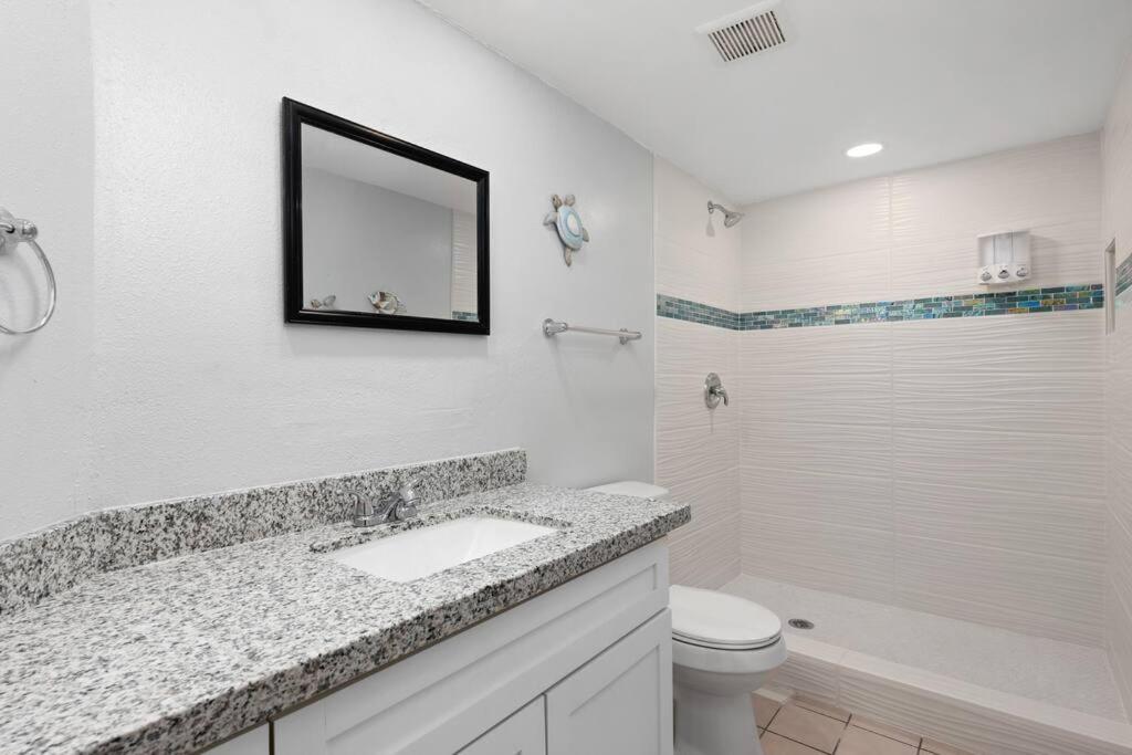 2 Bed 2 Bath 1St Fl Condo By Beach W Washer Dryer South Padre Island Exterior photo