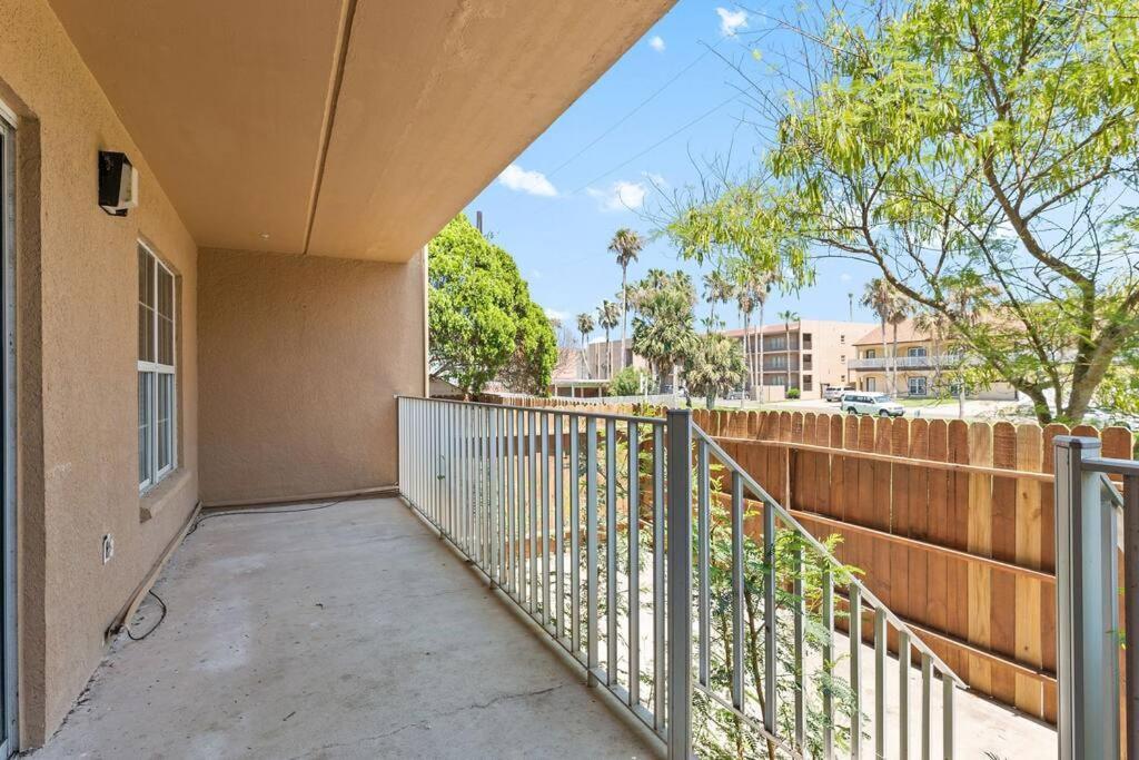 2 Bed 2 Bath 1St Fl Condo By Beach W Washer Dryer South Padre Island Exterior photo